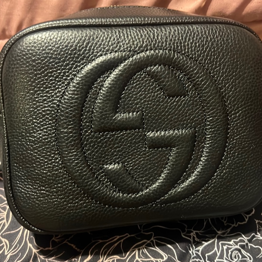Gucci Soho Disco black leather crossbody bag. Nice